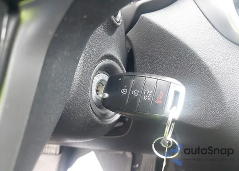 2016 Kia Sorento 2.4L Lx z USA, uszkodzony, nr VIN 5XYPGDA32GG161805